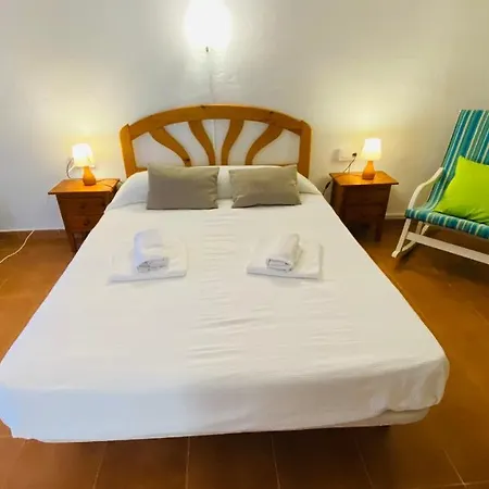 Сasa de vacaciones Holiday Casa Dina *